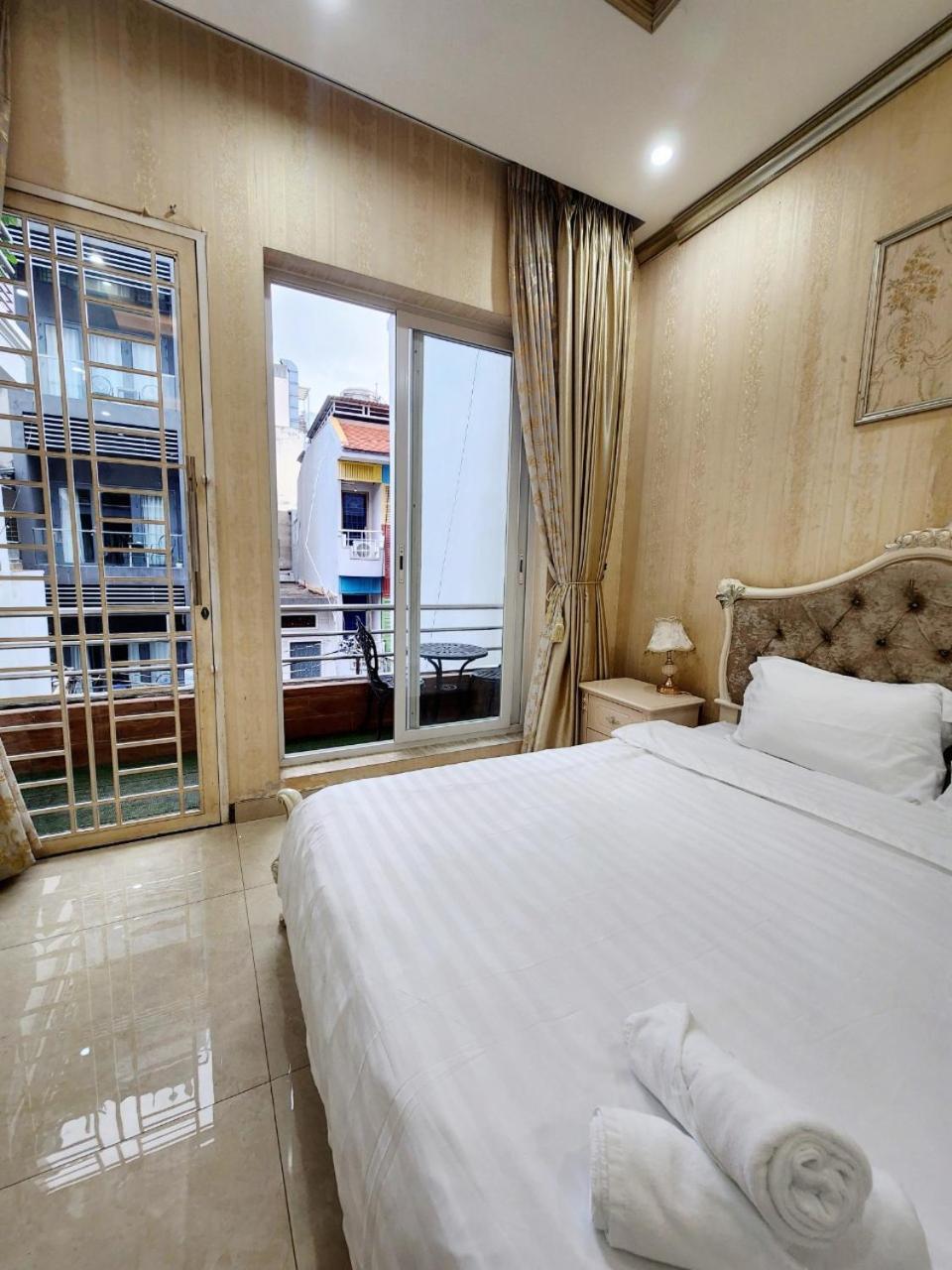 F F House Homestay Ho Chi Minh City Exterior photo